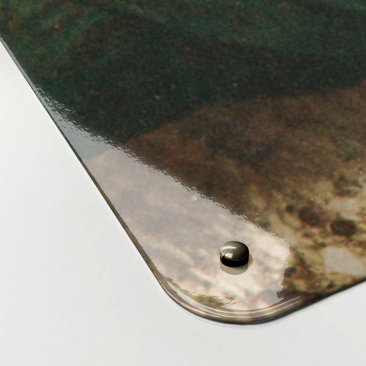 The corner detail of a Crytilla magnetic board to show it’s high gloss surface