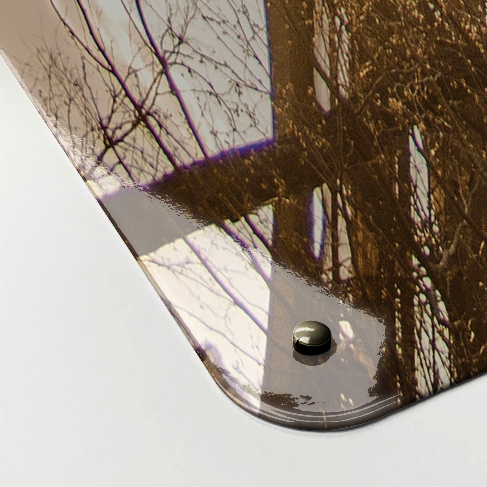 The corner detail of an Eiffel Tower photographic magnetic board to show it’s high gloss surface