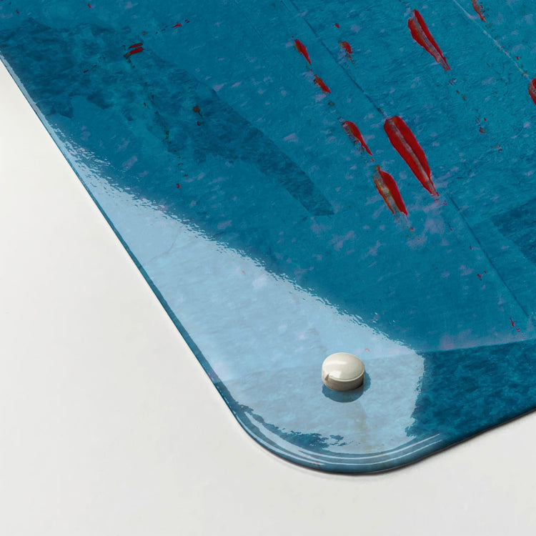 The corner detail of an 'Out of the Blue' abstract painting magnetic board to show it’s high gloss surface