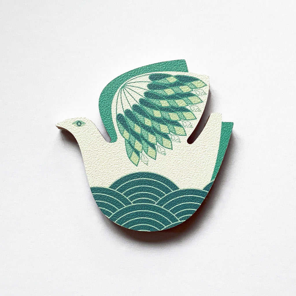 A retro seabird design plywood fridge magnet by Beyond the Fridge