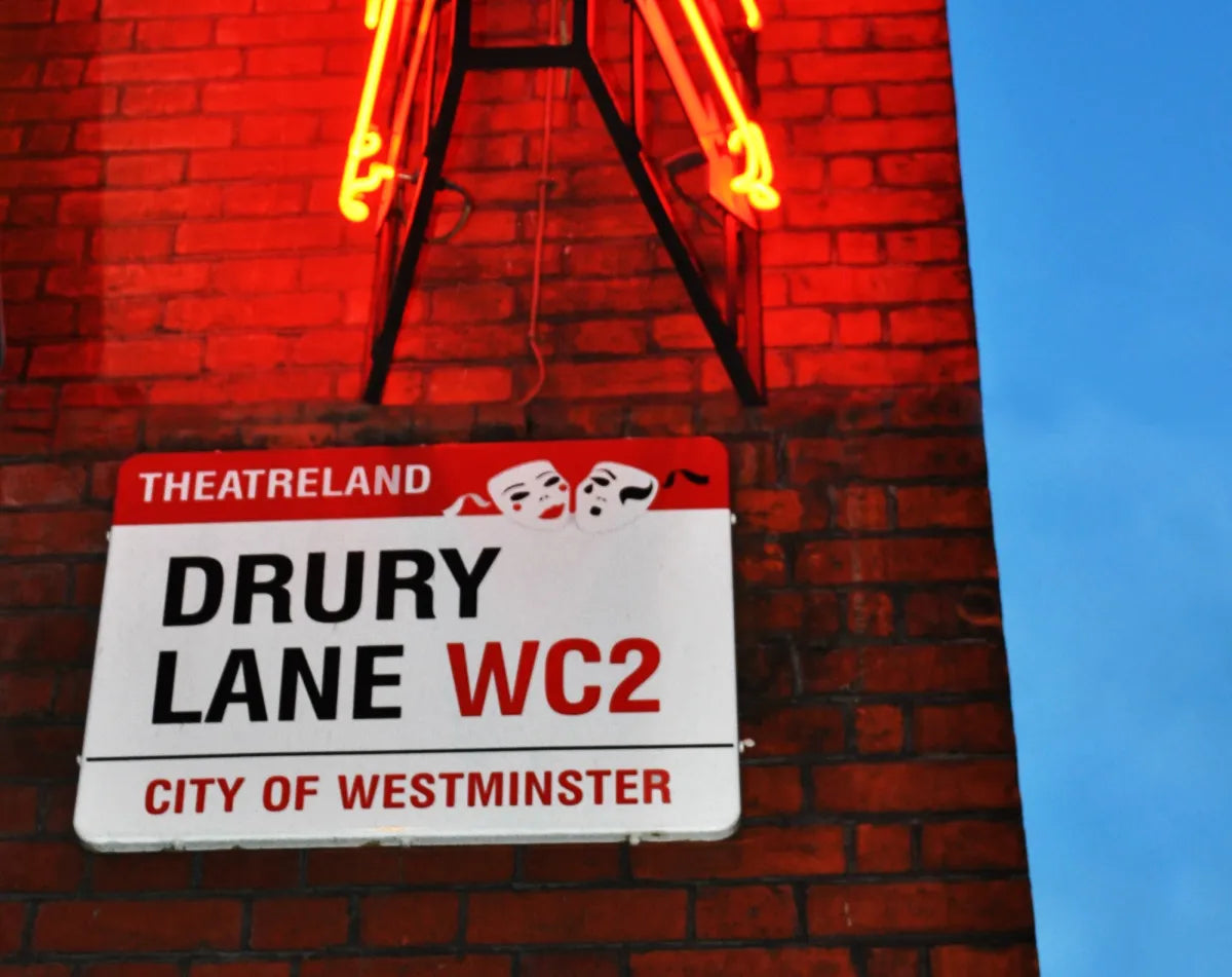 Drury Lane WC2 street sign